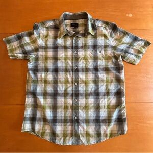 Marmot for Life L green, white plaid lightweight, short sleeve button down shirt